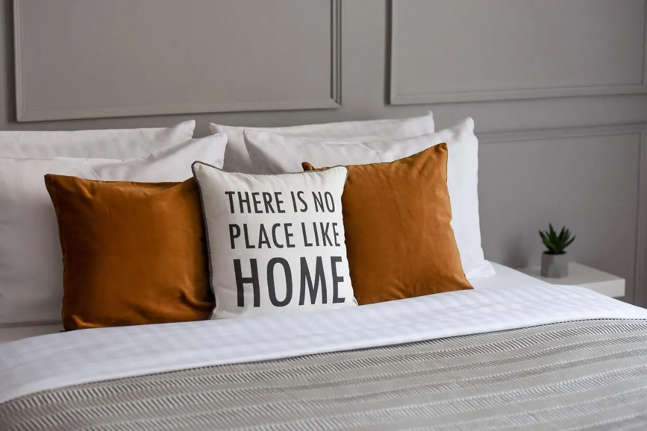 Golden Age - When Old Meets New Apartman Bukarest